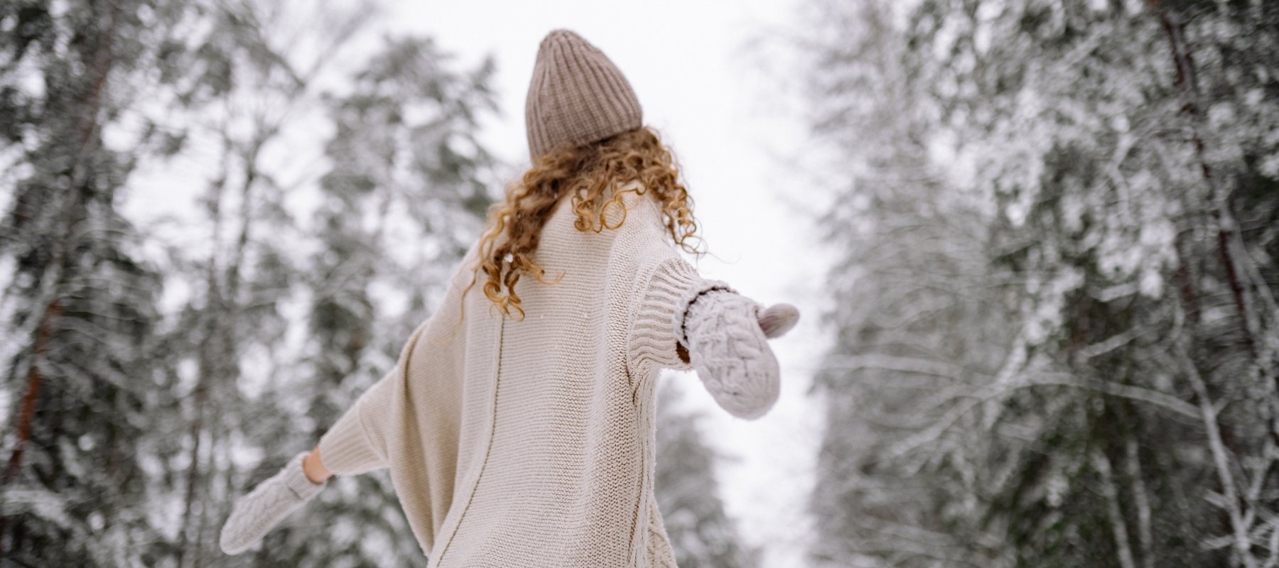 8 Things All Of Us Are Guilty Of Doing In Winters - THE LINEN COMPANY