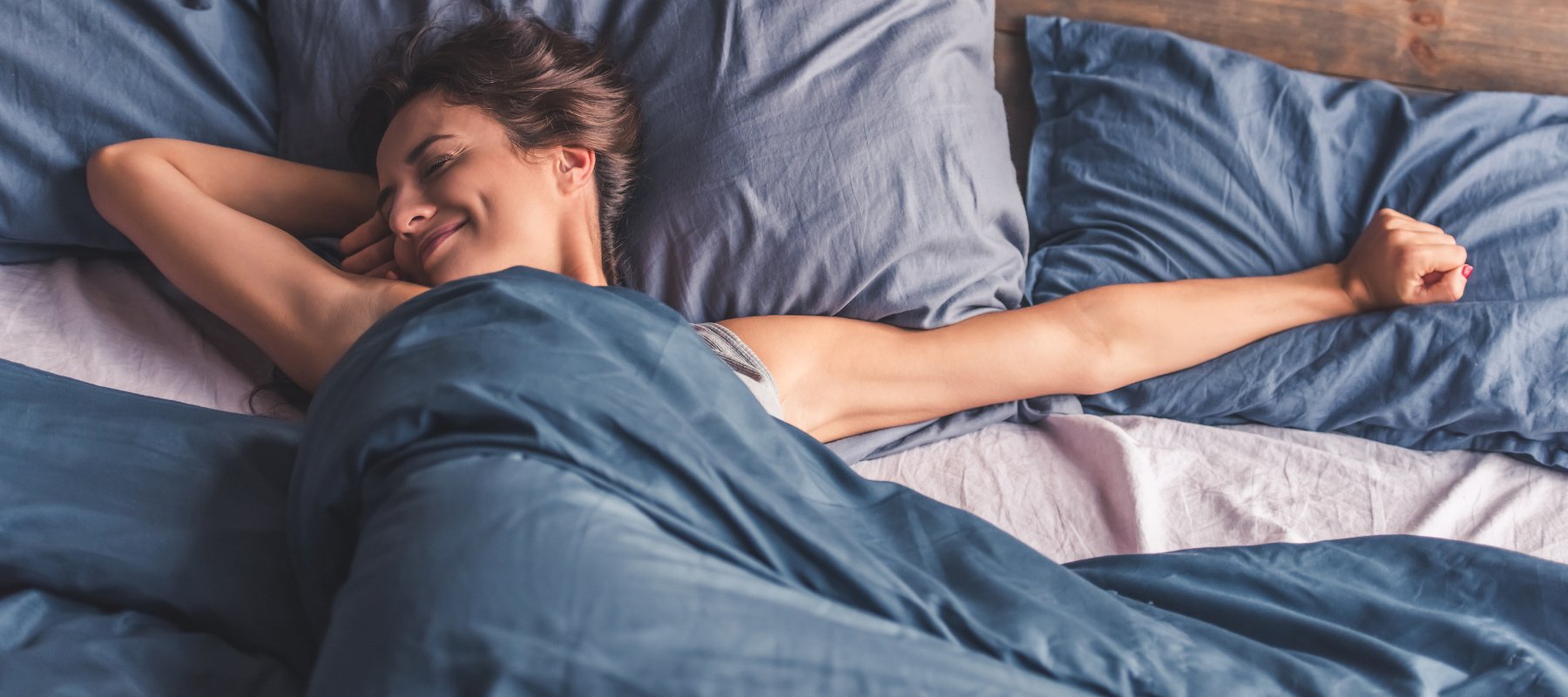 Polyester Vs. Cotton Bedding - THE LINEN COMPANY