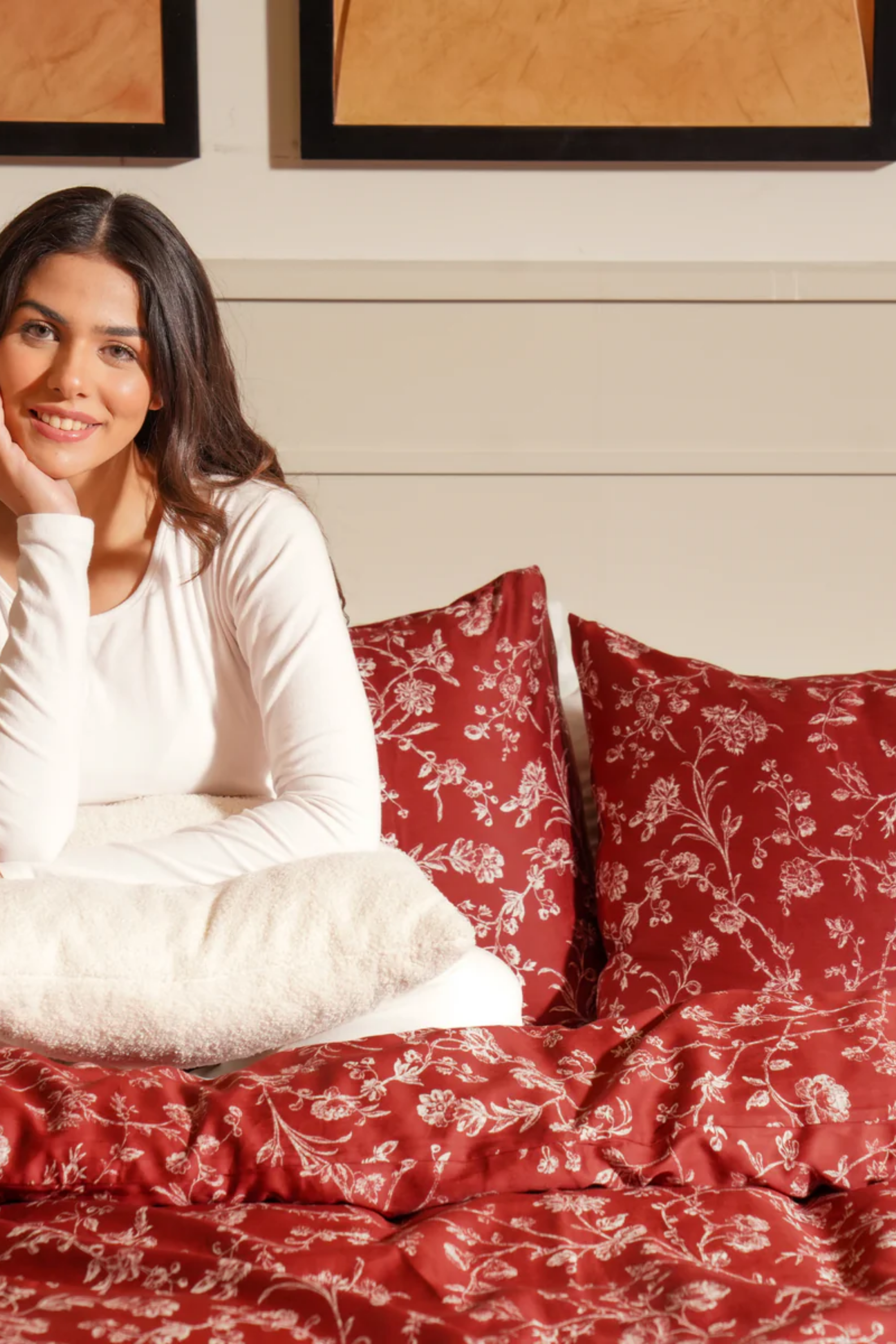 Mauveur Pillows & Cushions