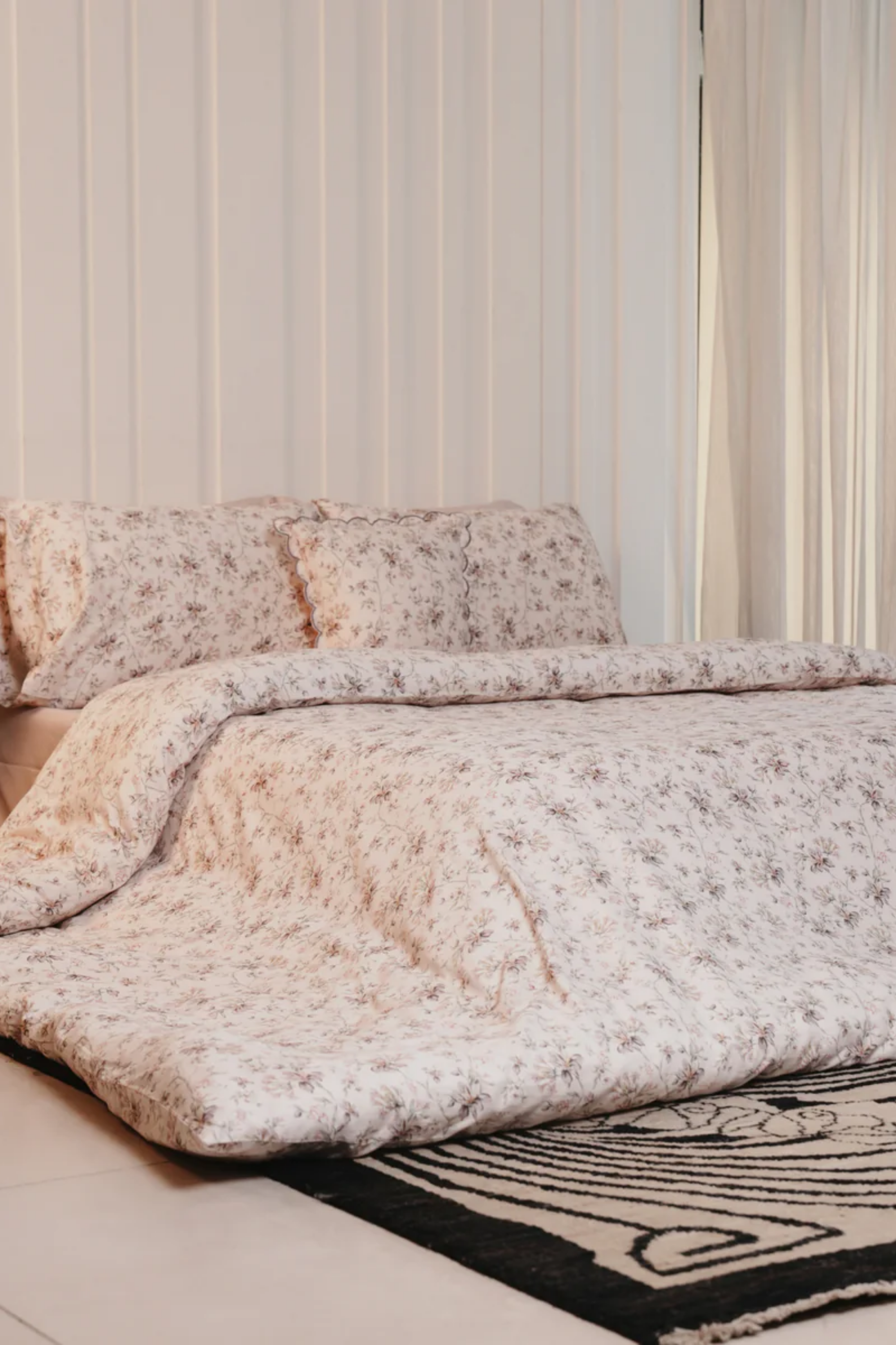 Wrenna Pillows & Cushions - Luxe Edition