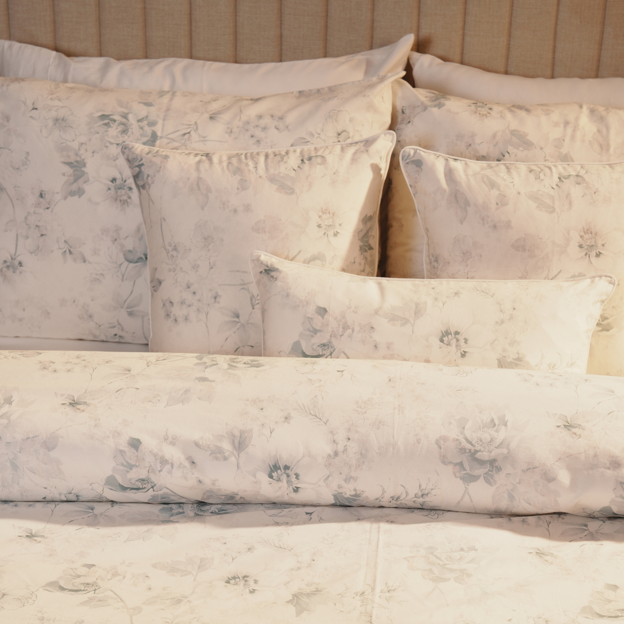 Blue Mont Bed Sheet Set