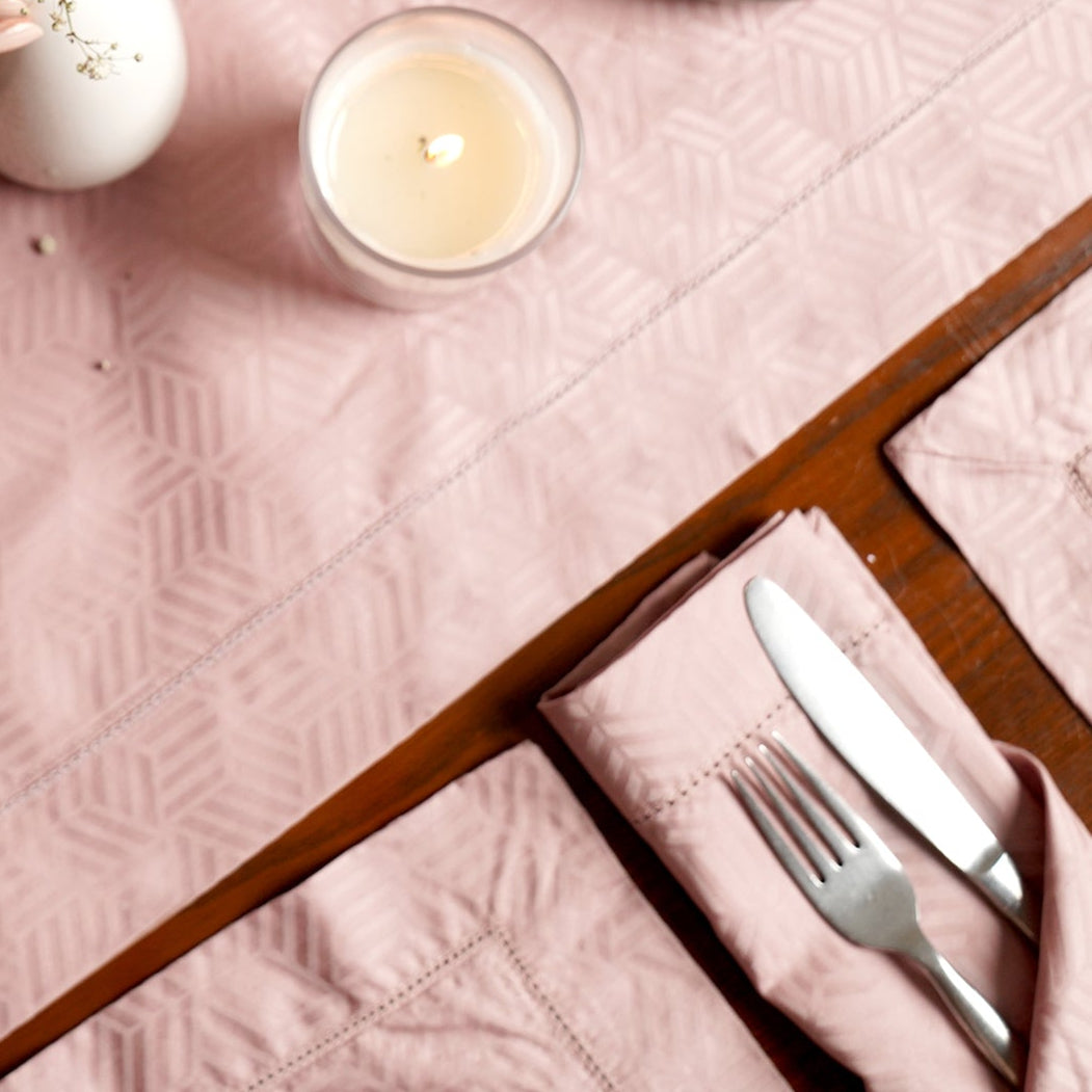 Luxe Jacquard Table Linen