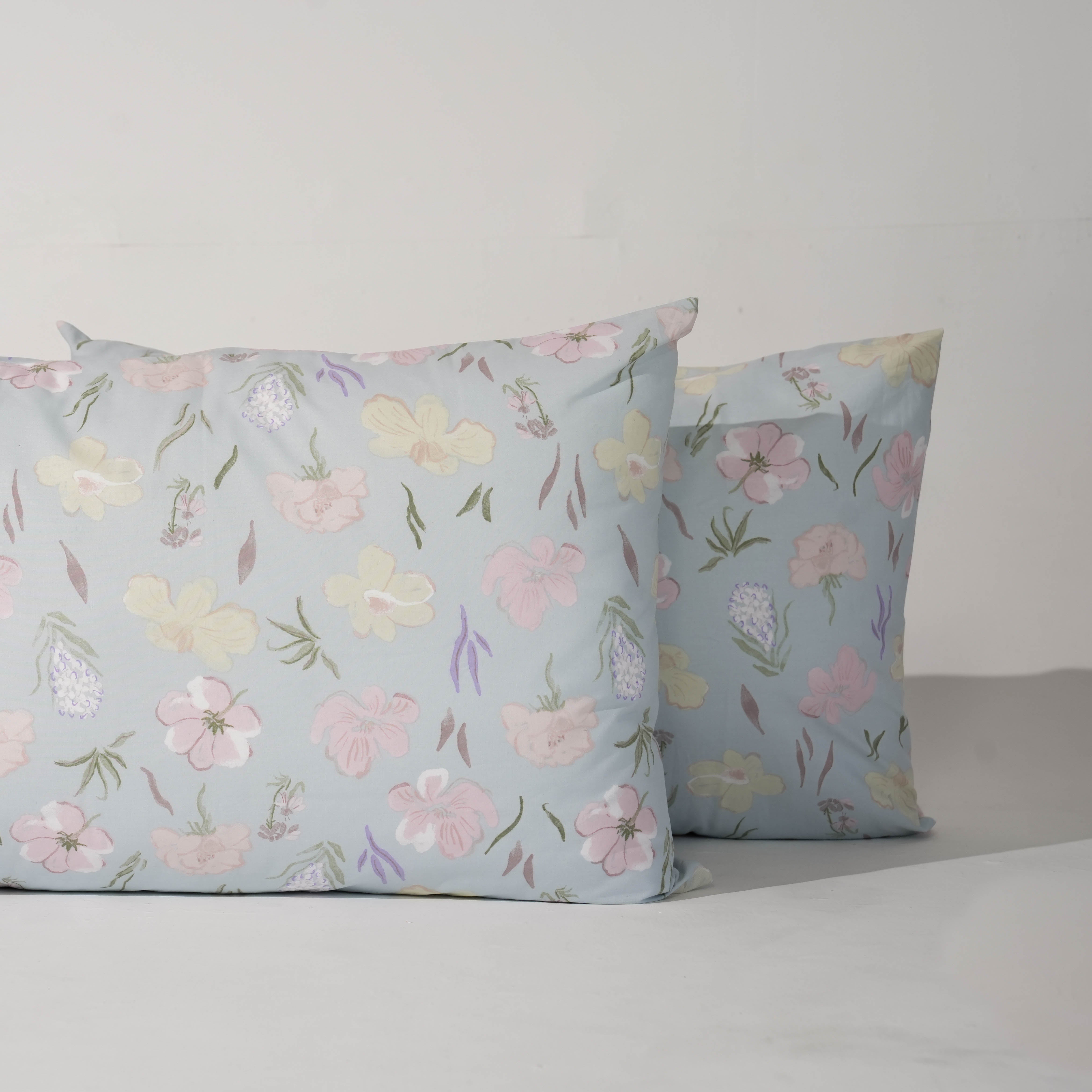 Gardenia Pillowcases
