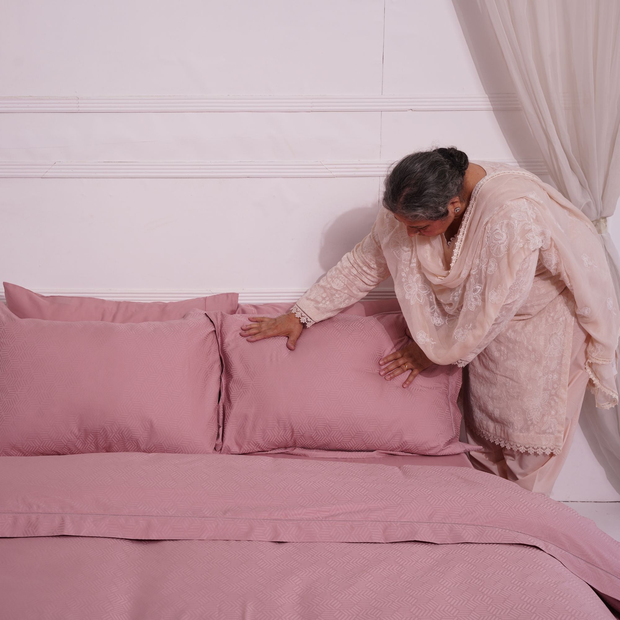 Jacquard Duvet Cover Set-Luxe Edition