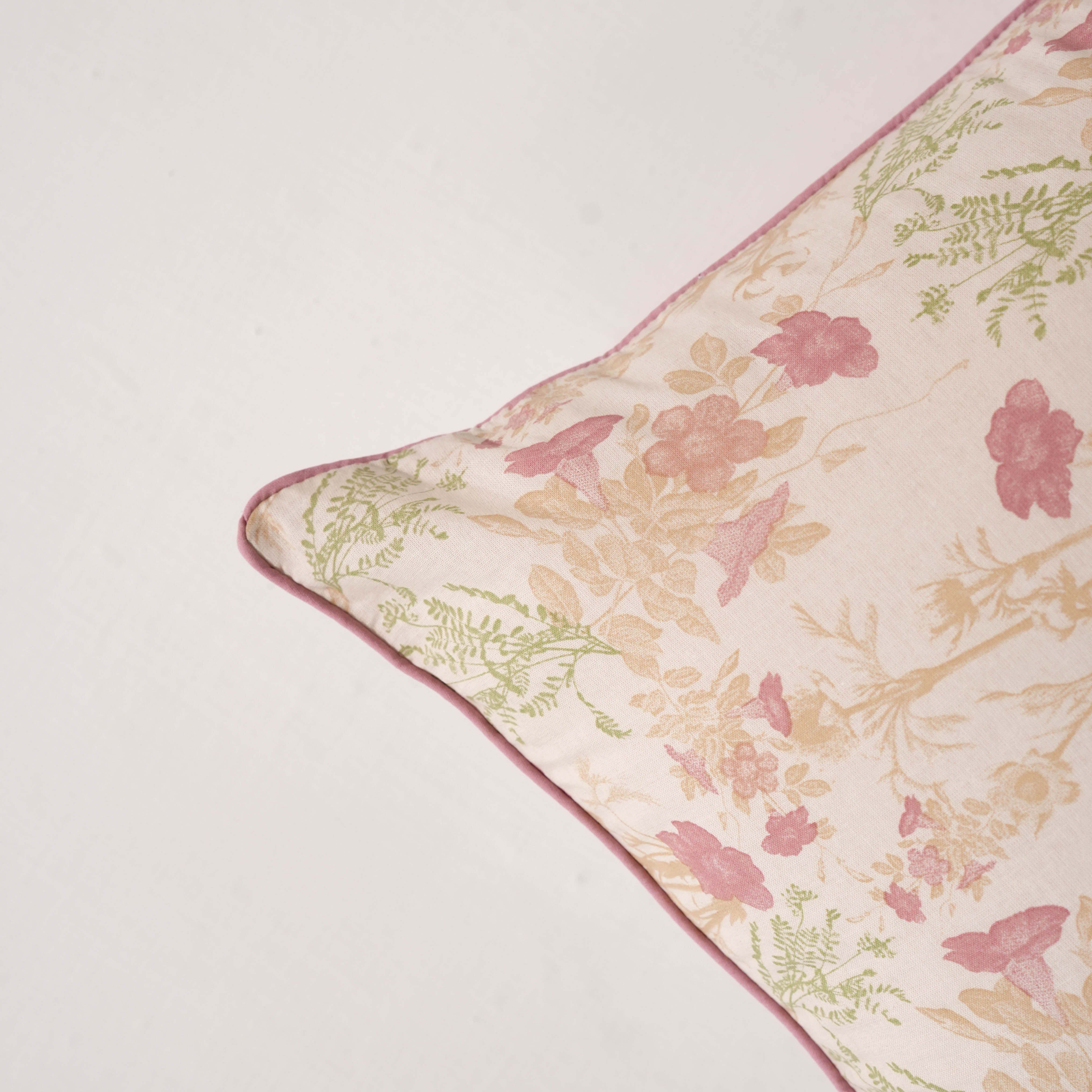 Allure Cushion Cover